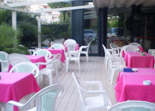 Hotel La Perla 3*